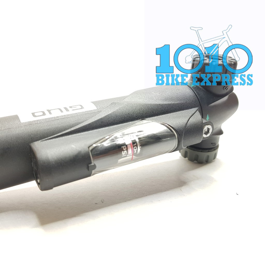 Giyo Gp74 Hand Pump Dual Valve With Gauge
